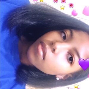 Meet your Posher, Janyah